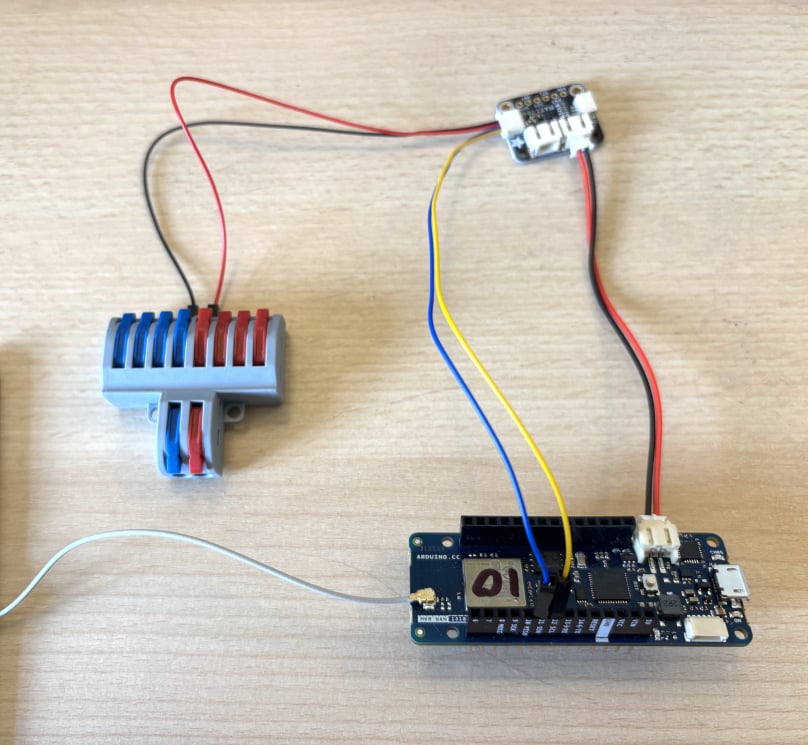 Connect the battery monitor